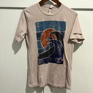 Duke's Waikiki Shirt‎ Mens Small Tan Retro Surf Wave Graphic Tee Hawaii Beach